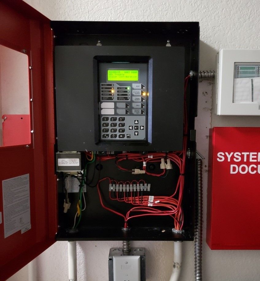 Panel de Control Inteligente - Sistema profesional de alarmas contra incendios de GVolts